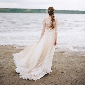 Angellure Bridal Boho Short Sleeve Tulle Wedding Dress